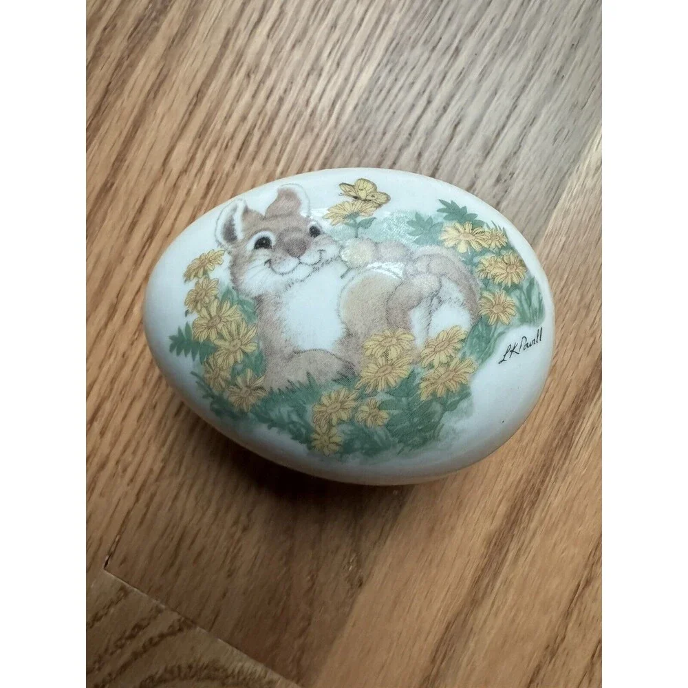 Designer’s‎ Collection Porcelain Trinket Box Bunny Rabbit Floral Japan Oval 3”